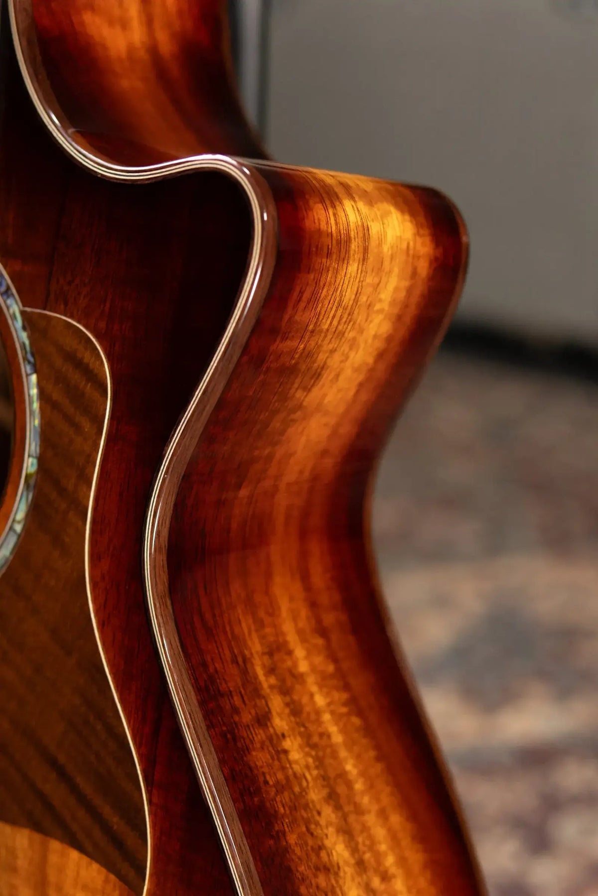 Taylor Next Generation K22ce 12-Fret Special Edition Grand Concert Acoustic/Electric Guitar with Hardshell Case