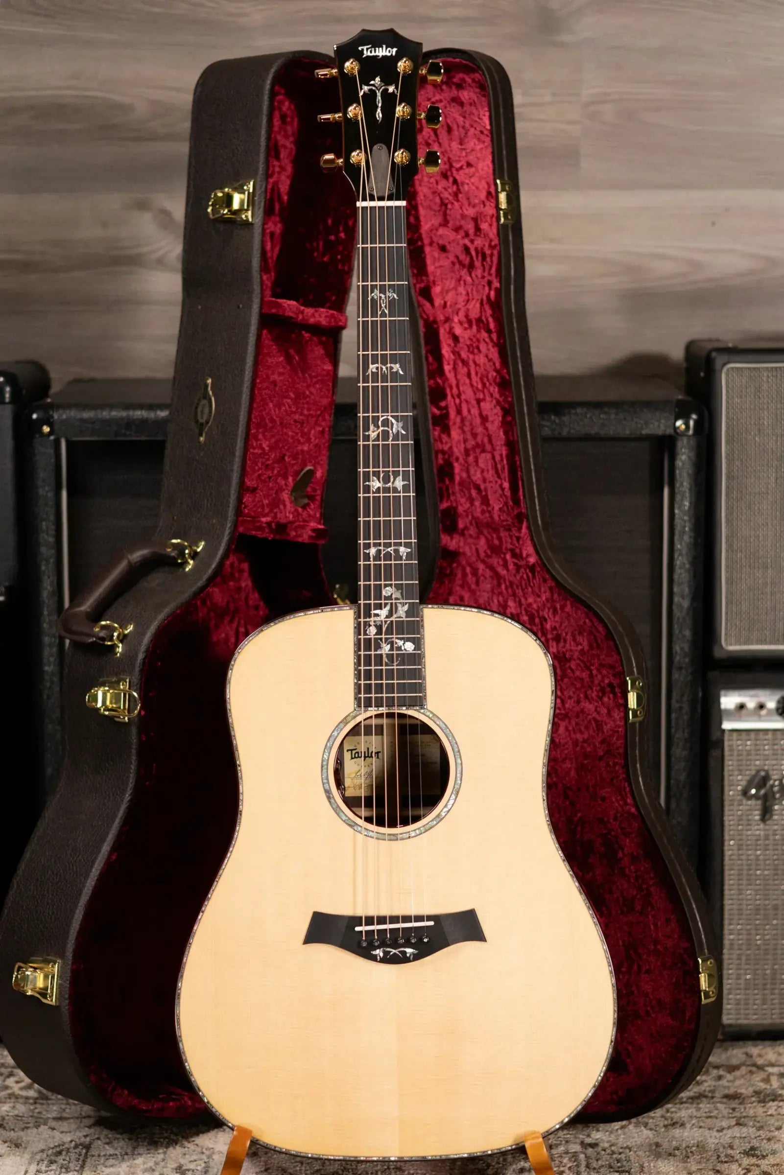 Taylor One-of-a-Kind Legacy 910e Special Edition Acoustic/Electric Guitar - Natural with Hardshell Case