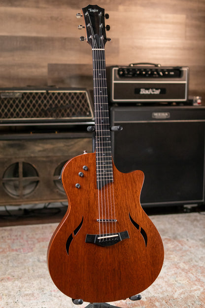 Taylor T5 Classic - Mahogany with Gig Bag - Used