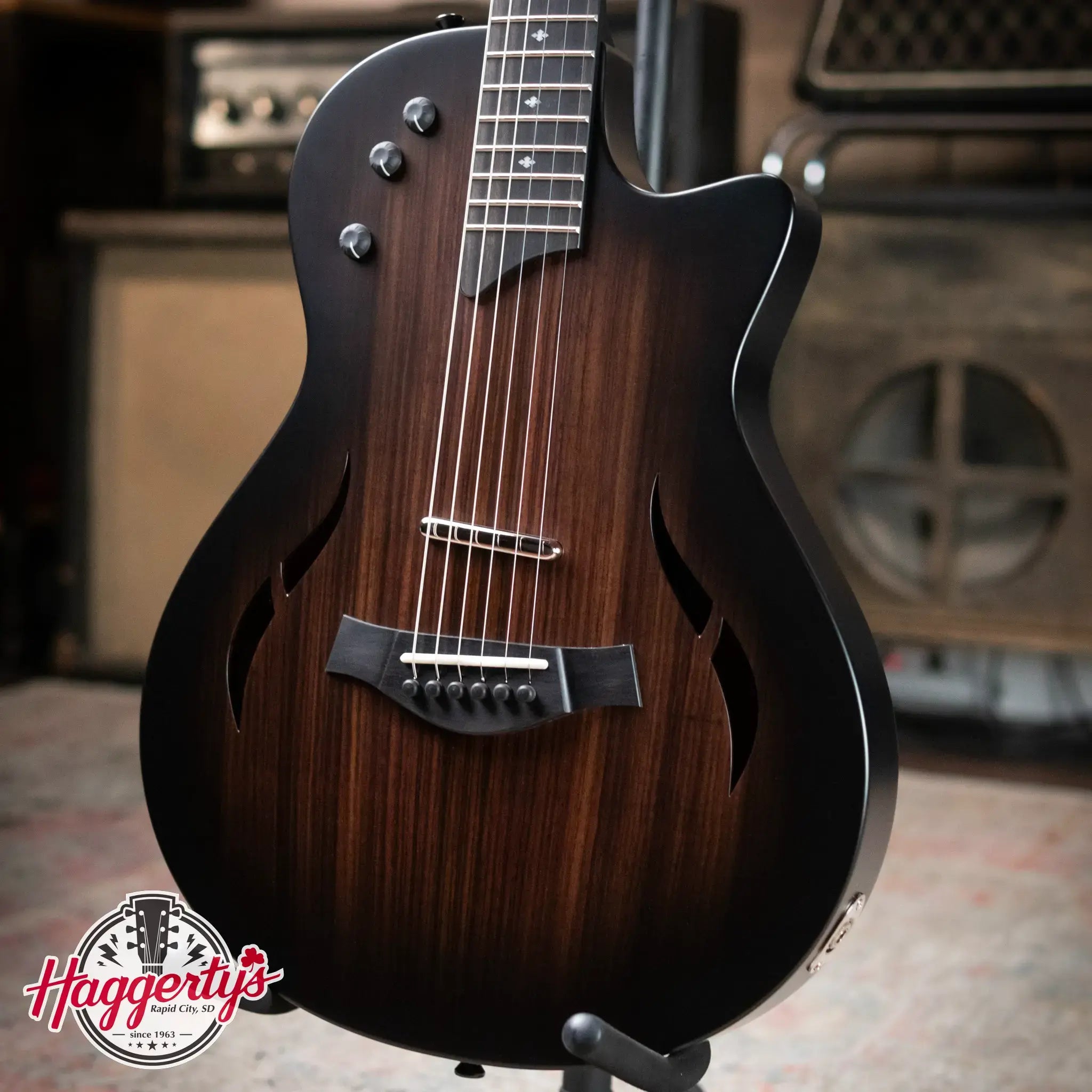 Taylor T5z Classic Electric Guitar - Rosewood Top with Gig Bag