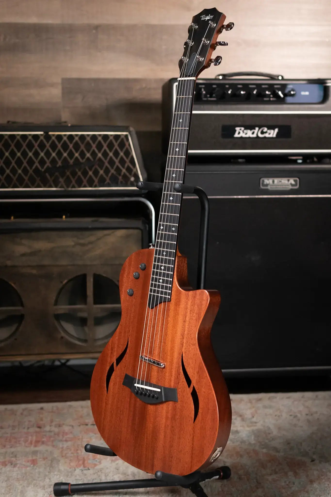 Taylor T5z Classic Electric Guitar with Gig Bag