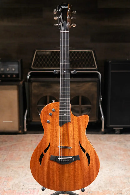 Taylor T5z Classic Hollowbody Electric Guitar with Gig Bag