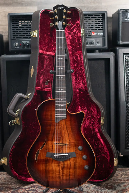 Taylor T5z Custom Electric Guitar with Hardshell Case