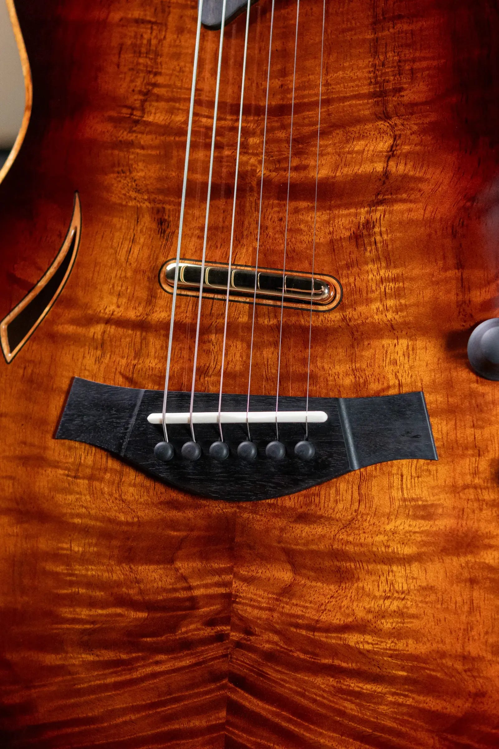 Taylor T5z Custom Koa Armrest Hollowbody Electric Guitar - Shaded Edge Burst with Hardshell Case