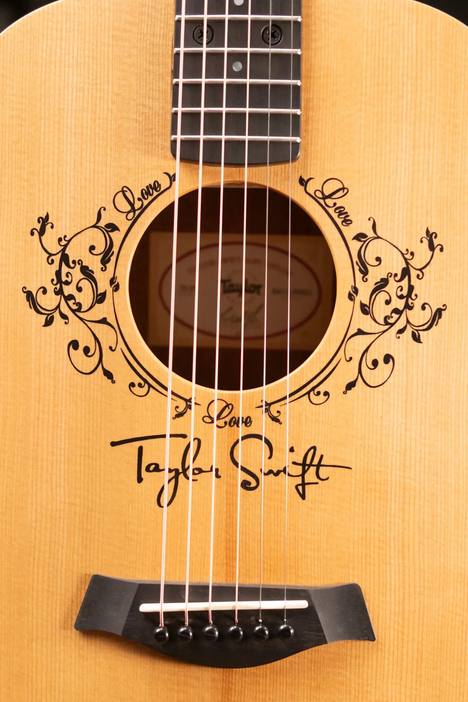 Taylor TS-BT Taylor Swift Signature Baby Taylor Acoustic Guitar with Gig Bag - Used