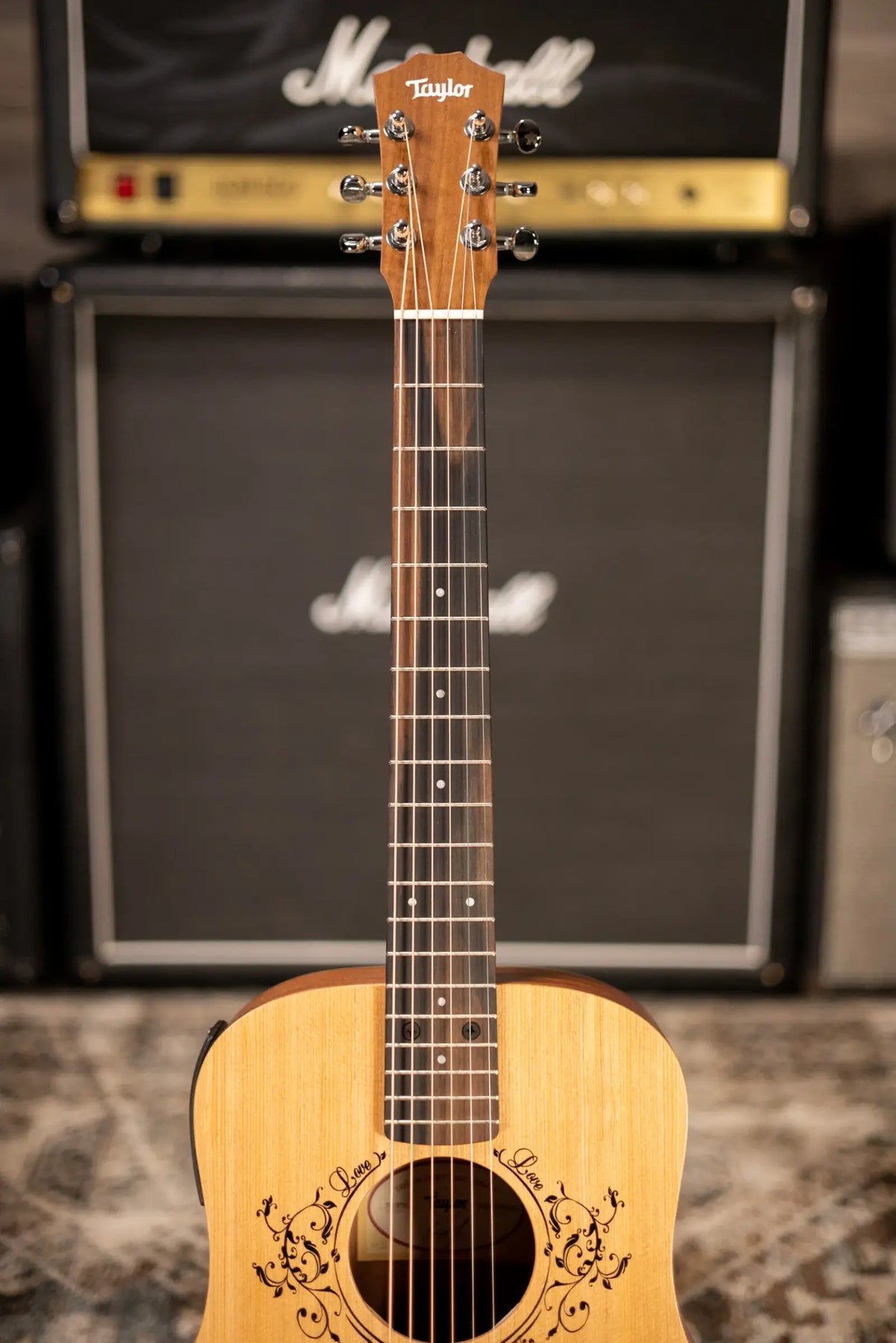 Taylor TS-BTe Taylor Swift Acoustic/Electric Guitar with Gig Bag