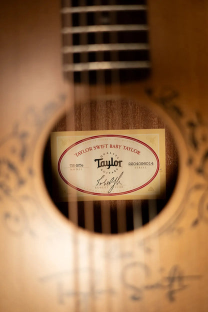 Taylor TS-BTe Taylor Swift Acoustic/Electric Guitar with Gig Bag