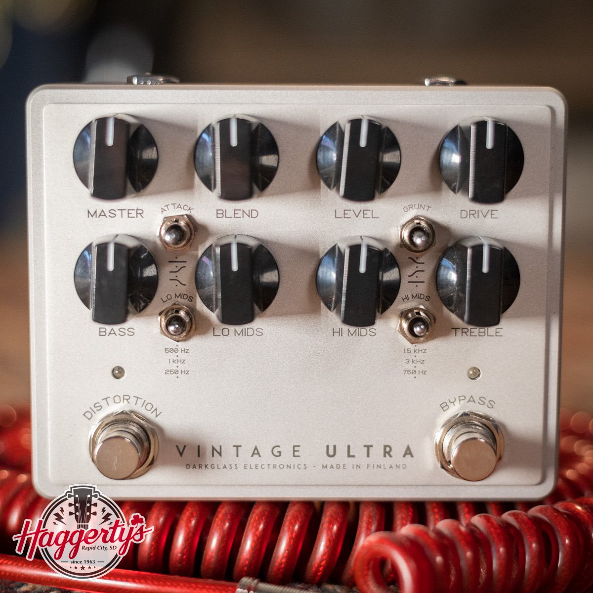 Darkglass Vintage Ultra 2.0 Bass Preamp Bass Guitar Pedal (Aux In) - Floor Model