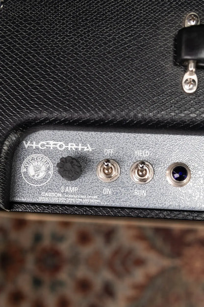 Victoria Silver Sonic Guitar Amplifier - Used