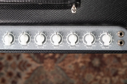 Victoria Silver Sonic Guitar Amplifier - Used