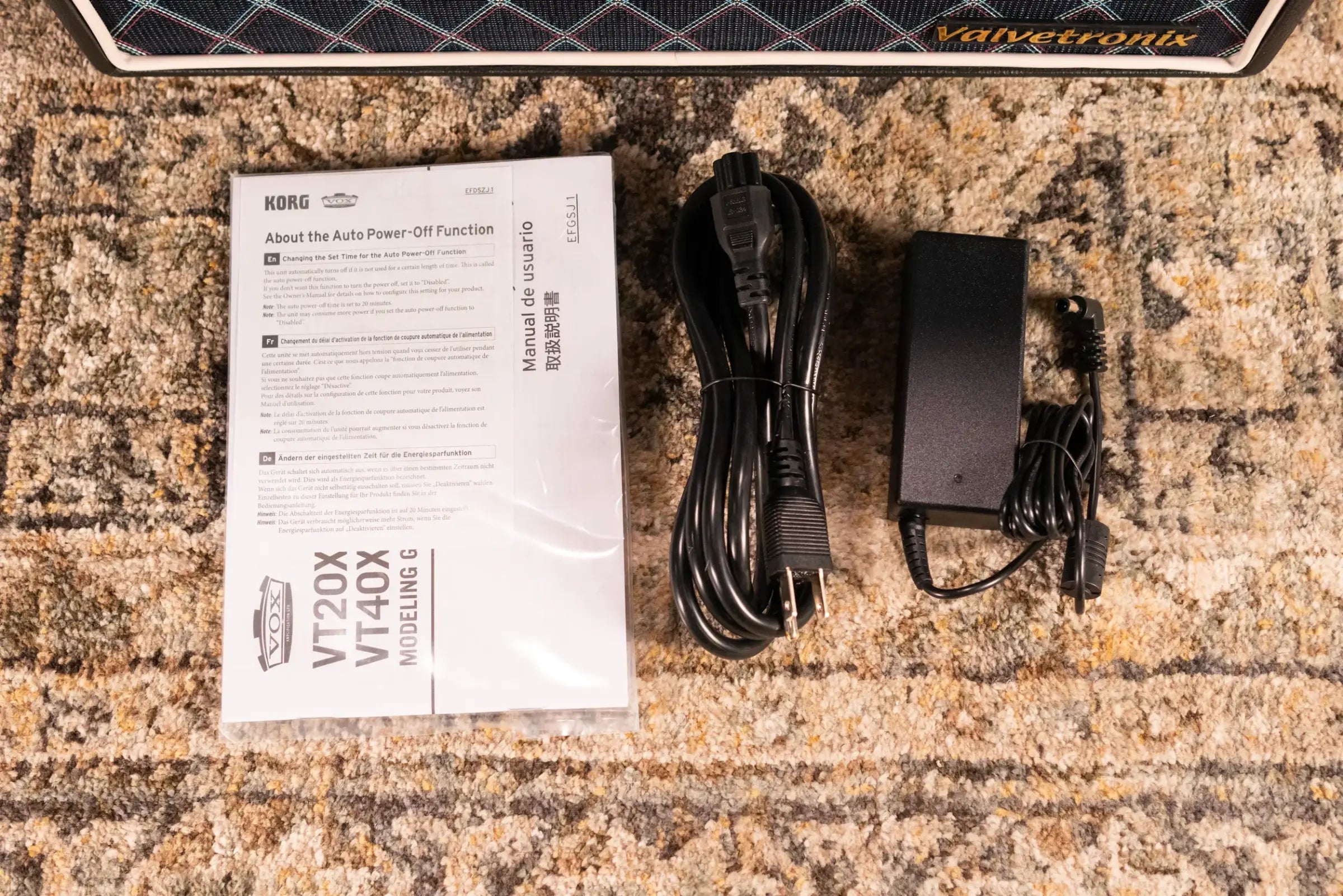 Vox Valvetronix VT40X Classic Blue 40-watt 1 x 10-inch Combo Amplifier