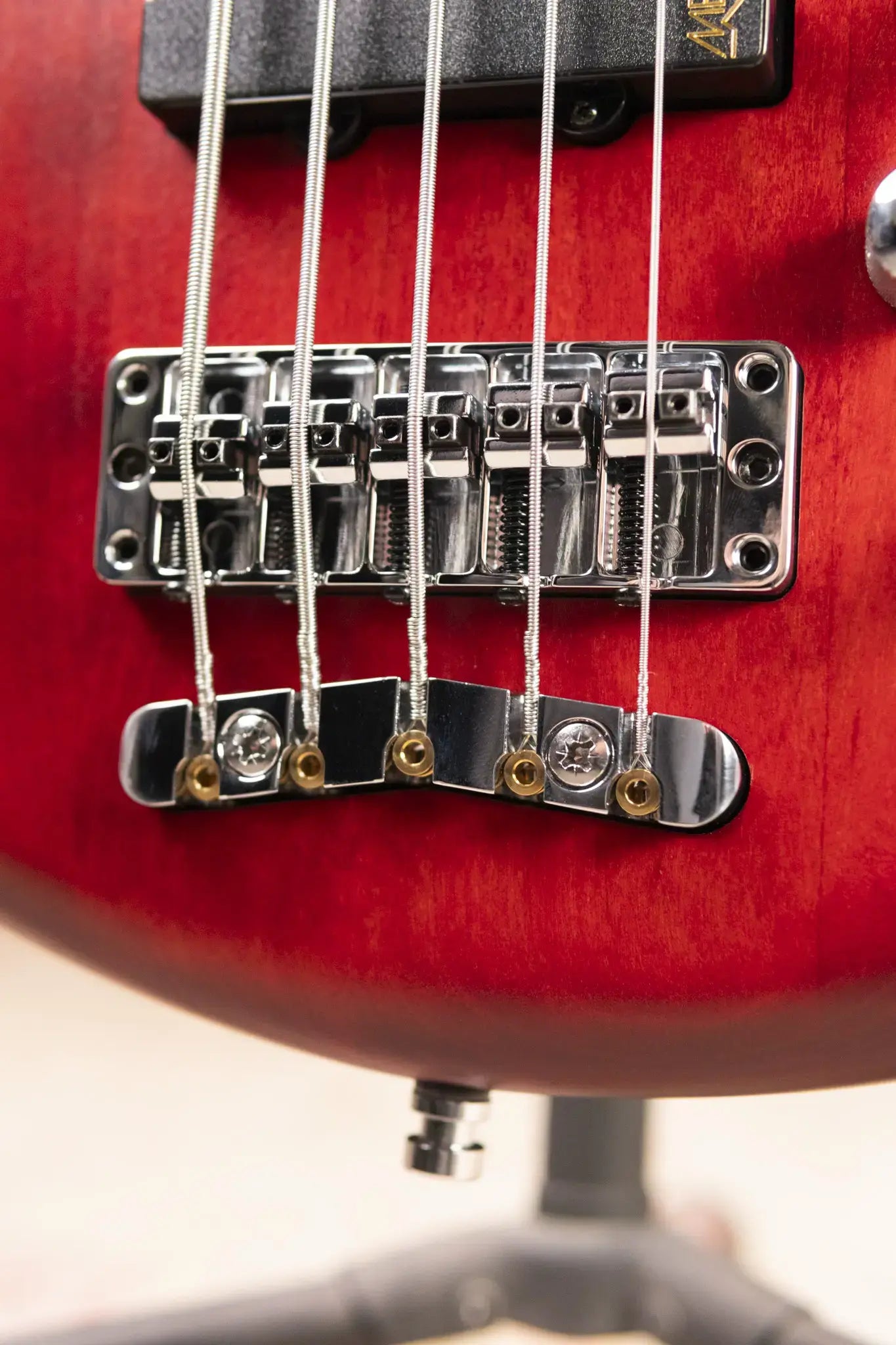 Warwick Pro Series Streamer LX 5-String Electric Bass - Burgundy Red Transparent Satin with Gig Bag