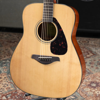 Yamaha FG800J NT Dreadnought Acoustic Guitar - Natural
