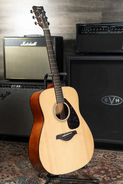 Yamaha FG800J NT Dreadnought Acoustic Guitar - Natural