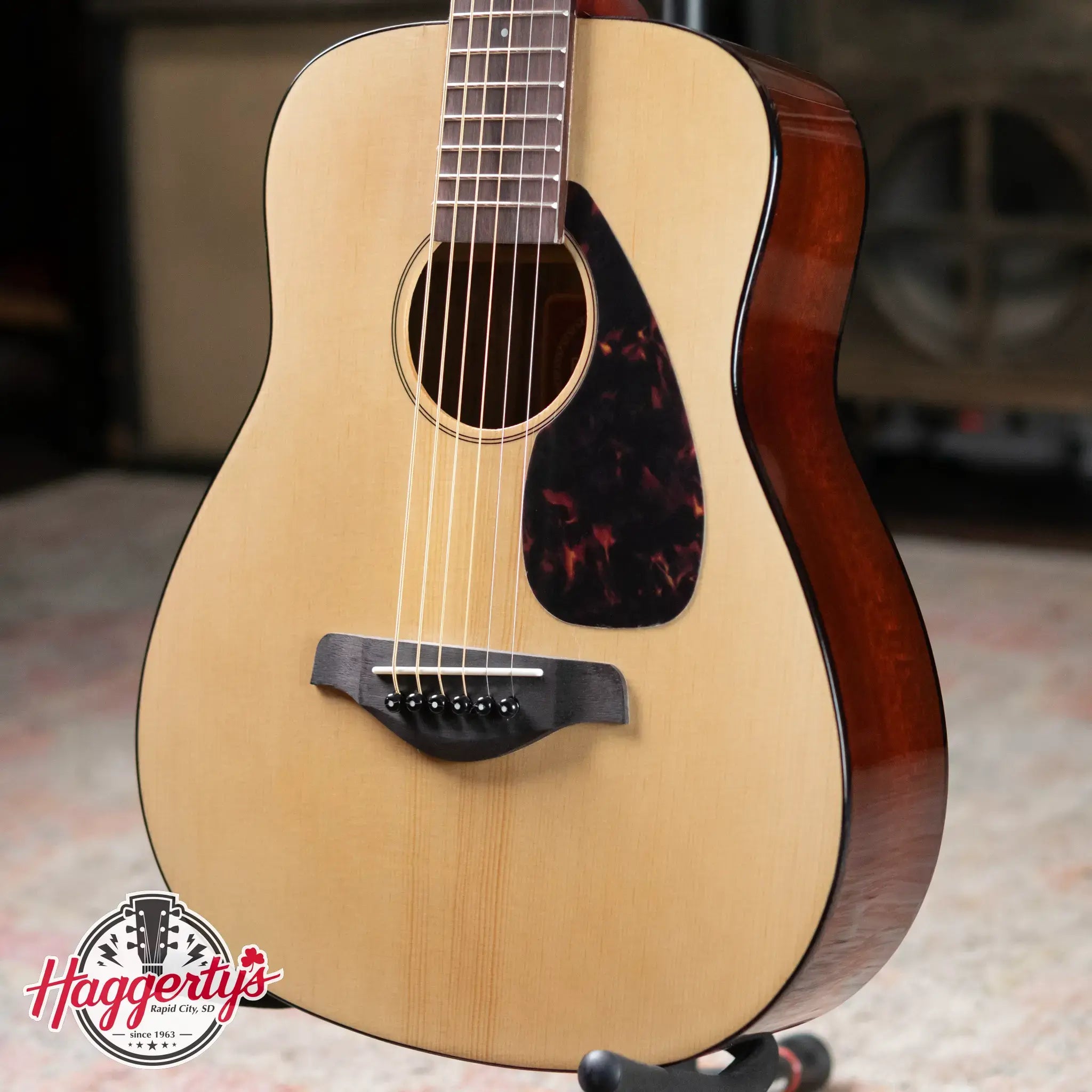 Yamaha JR2S 3/4 Scale Acoustic Guitar - Natural with Gig Bag
