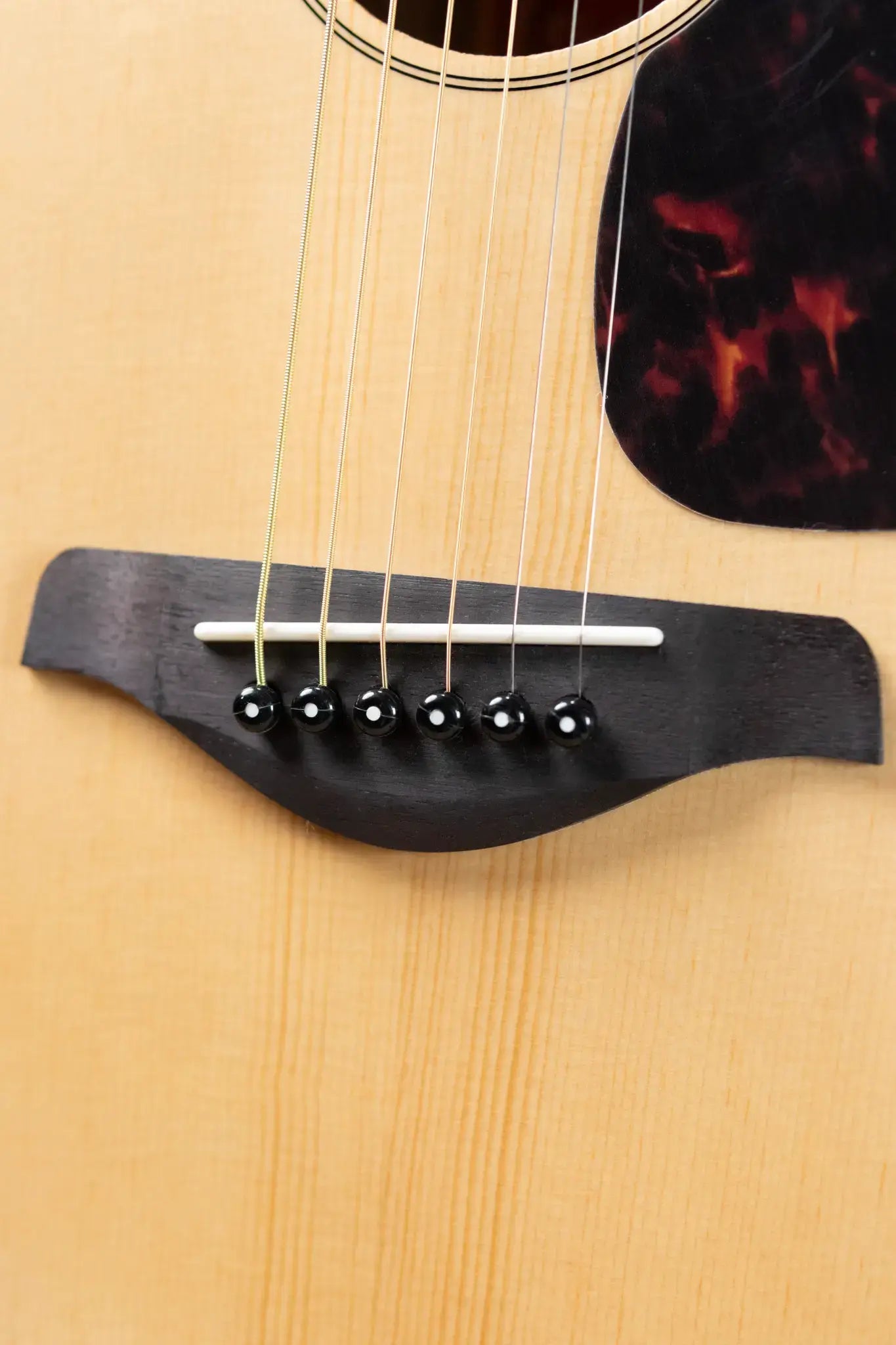 Yamaha JR2S 3/4 Scale Acoustic Guitar - Natural with Gig Bag