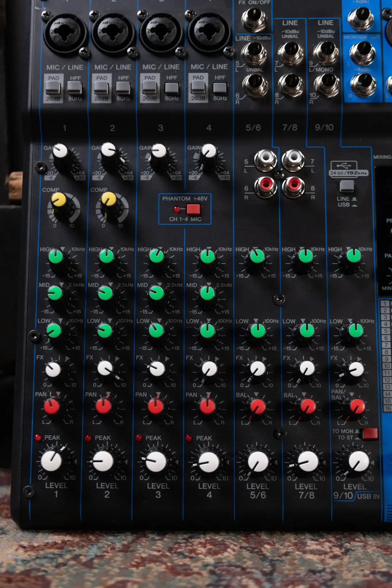Yamaha MG10XU 10-Channel Mixer with USB and Effects - Used
