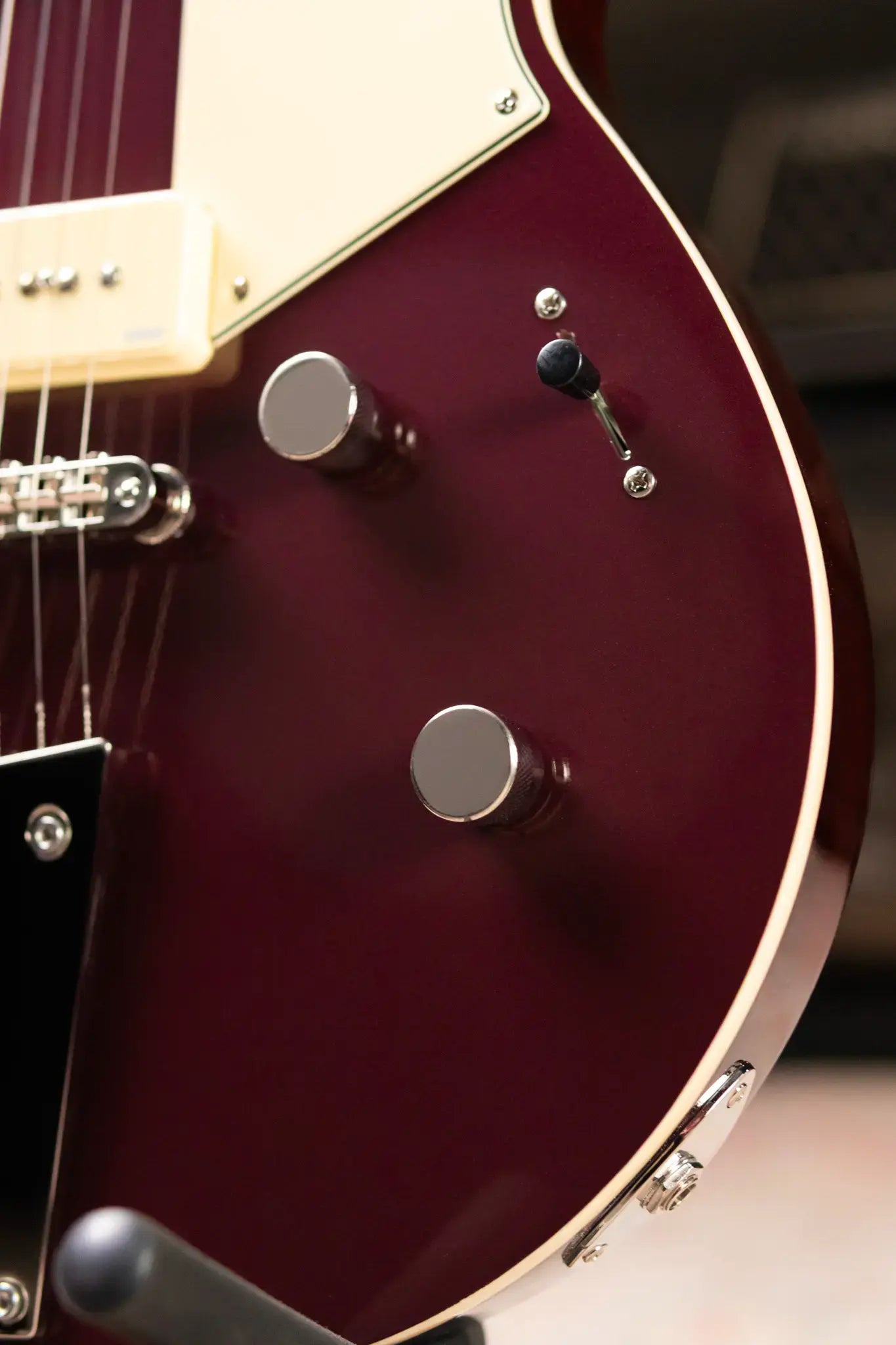 Yamaha RSS02T HML Revstar Standard Electric Guitar - Hot Merlot