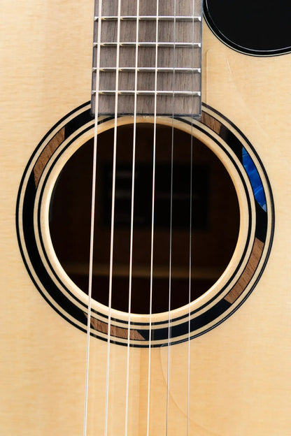 Yamaha TAG1 C TransAcoustic Dreadnought Cutaway Acoustic/Electric Guitar - Natural with Gig Bag