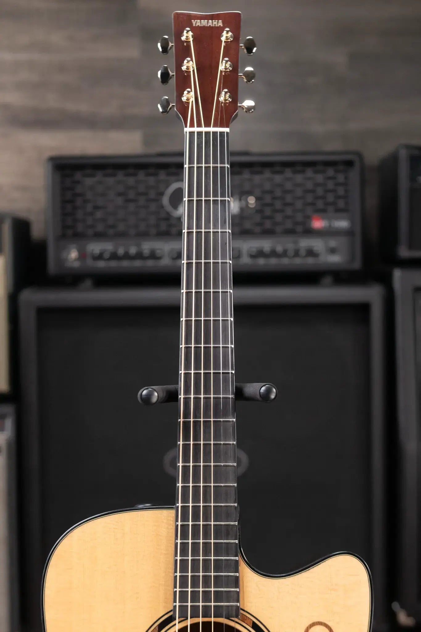 Yamaha TAG3 C TransAcoustic Dreadnought Acoustic/Electric Guitar - Natural with Softshell Case