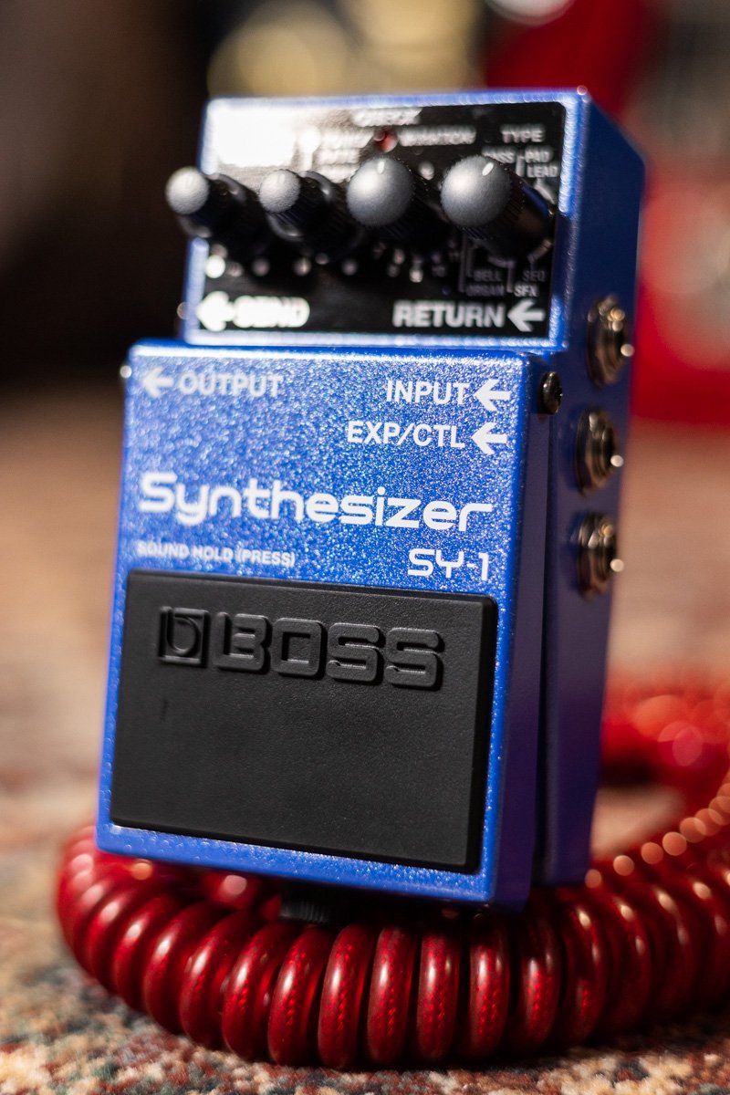Boss SY-1 Synthesizer Guitar Pedal