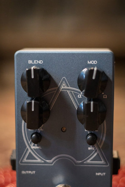 Darkglass Alpha Omicron Bass Preamp Pedal