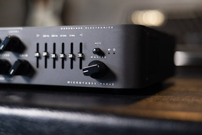 Darkglass Microtubes 900v2 Bass Guitar Amplifier 900W