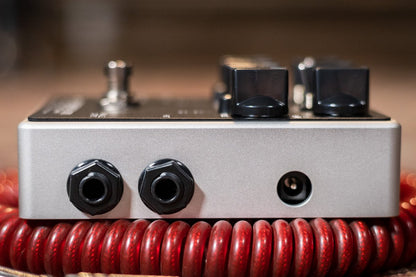 darkglass microtubes b7kv2 analog bass preamp pedal haggertys 4