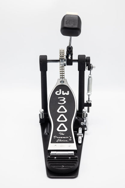 dw 3000 series single kick pedal 1