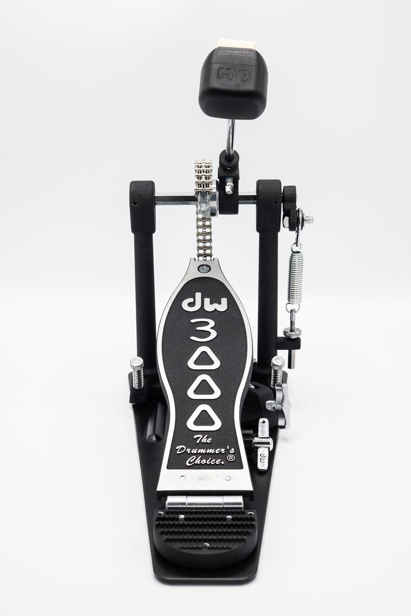 dw 3000 series single kick pedal 1