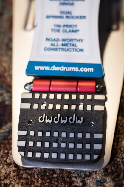 DW 9000 Series Double Kick Pedal