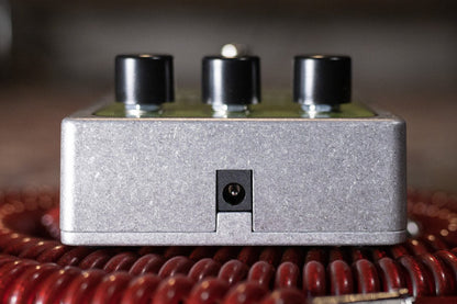 Electro-Harmonix Bass Big Muff Pi Bass Distortion/Sustainer Pedal