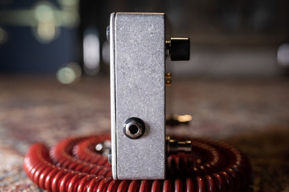 Electro-Harmonix Holy Stain Distortion/Reverb/Pitch/Tremolo Multi-Effect Pedal (Discontinued)