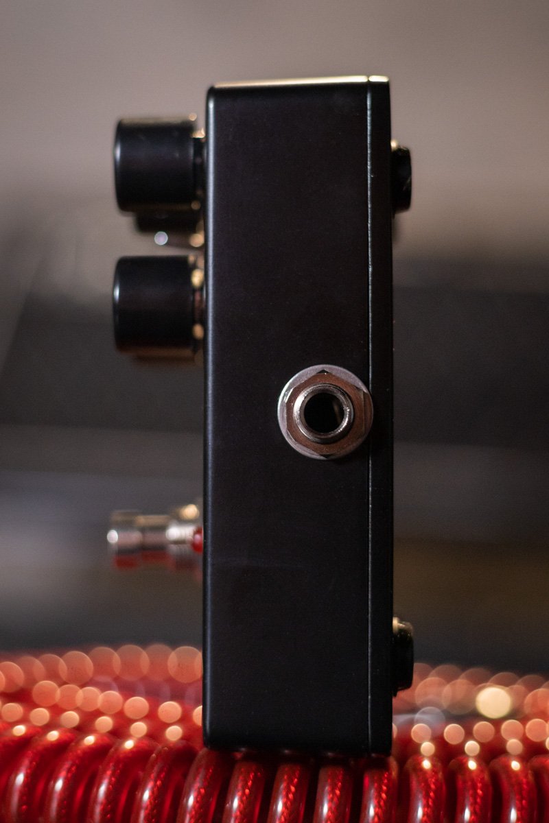 Electro-Harmonix Satisfaction Plus Fuzz Pedal