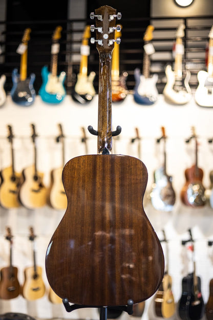 Fender CC-60S Solid Top Concert Acoustic Guitar Natural