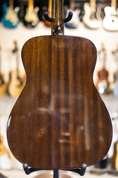 Fender CC-60S Solid Top Concert Acoustic Guitar Natural