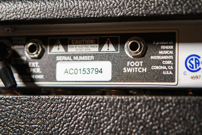 Fender 65 Deluxe Reverb Combo Tube Amplifier