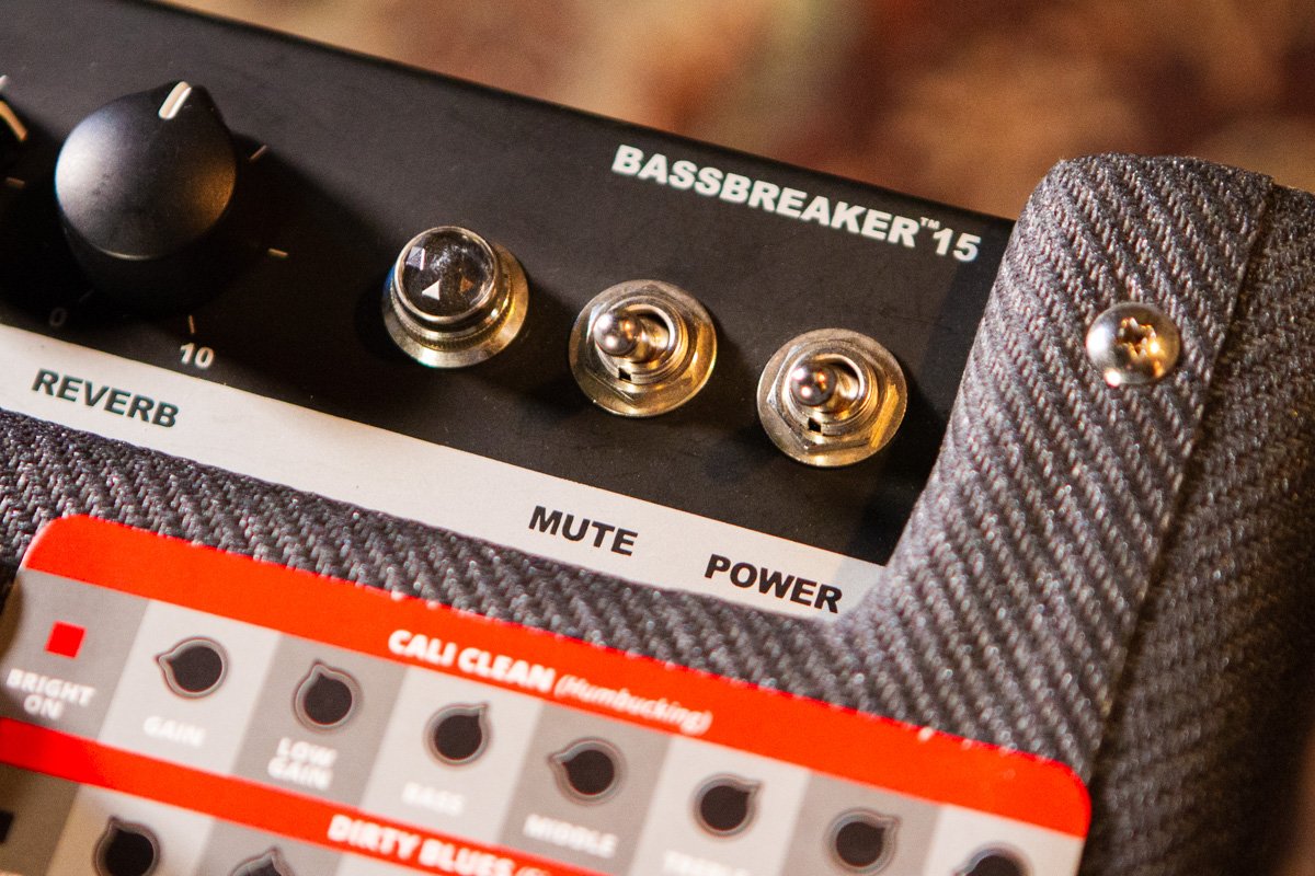 fender bassbreaker 15 guitar amplifier haggertys 07
