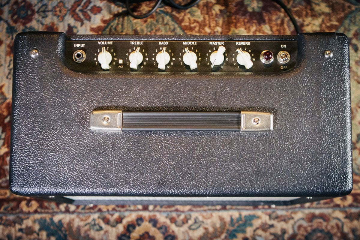 Fender Blues Junior IV Combo Guitar Amplifier Black