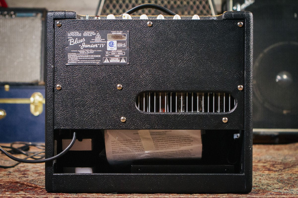Fender Blues Junior IV Combo Guitar Amplifier Black