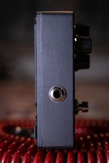 Gold Tone ABS-2 ABS Stompbox Preamp