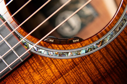 Taylor Custom Shop #C0714 Gold Label Super Auditorium Acoustic/Electric Guitar with Hardshell Case