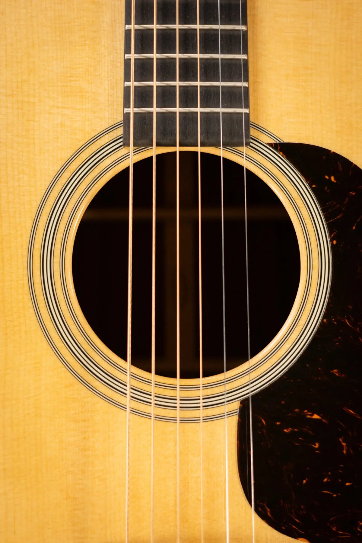 Martin Super HD-28 Dreadnought Acoustic Guitar with Hardshell Case
