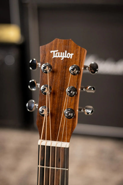 Taylor BT1 Baby Taylor Acoustic Guitar with Gig Bag