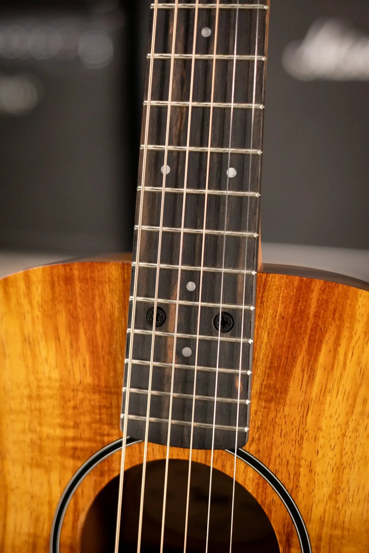 Taylor BTe-Koa Baby Taylor Acoustic-Electric + Gig Bag