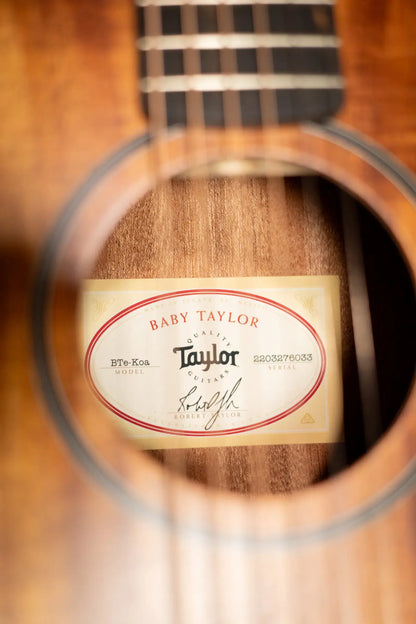 Taylor BTe-Koa Baby Taylor Acoustic/Electric Guitar with Gig Bag