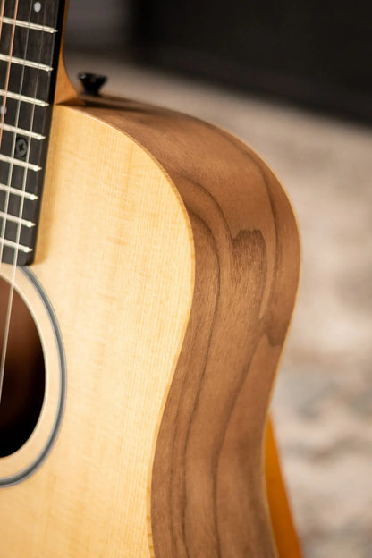 Taylor BT1 Baby Taylor Acoustic Guitar with Gig Bag