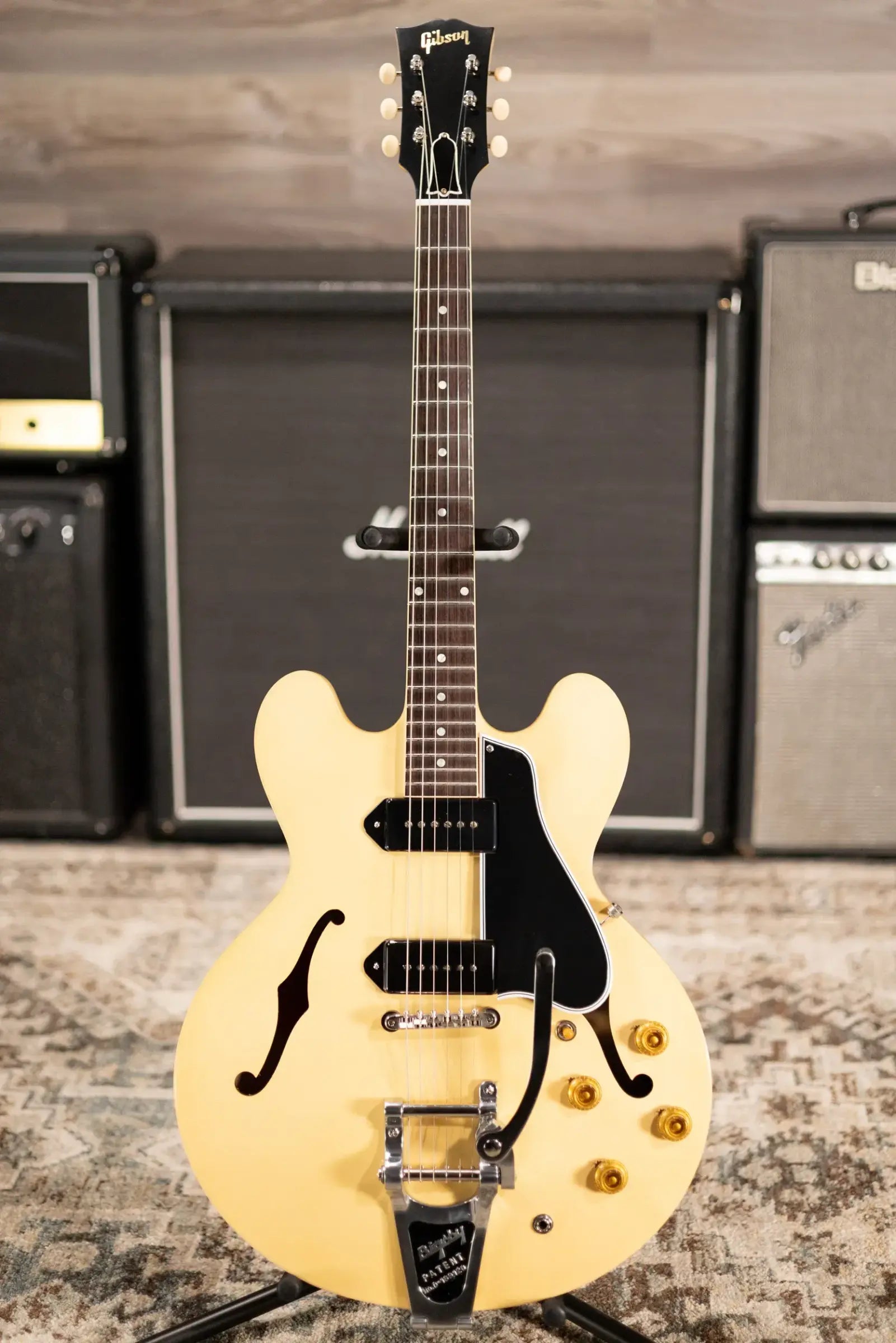 Gibson Custom Shop Limited Edition 1959 ES-330 Bigsby Reissue Hollow Body Electric Guitar - Antique White VOS with Hardshell Case