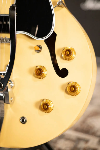 Gibson Custom Shop Limited Edition 1959 ES-330 Bigsby Reissue Hollow Body Electric Guitar - Antique White VOS with Hardshell Case