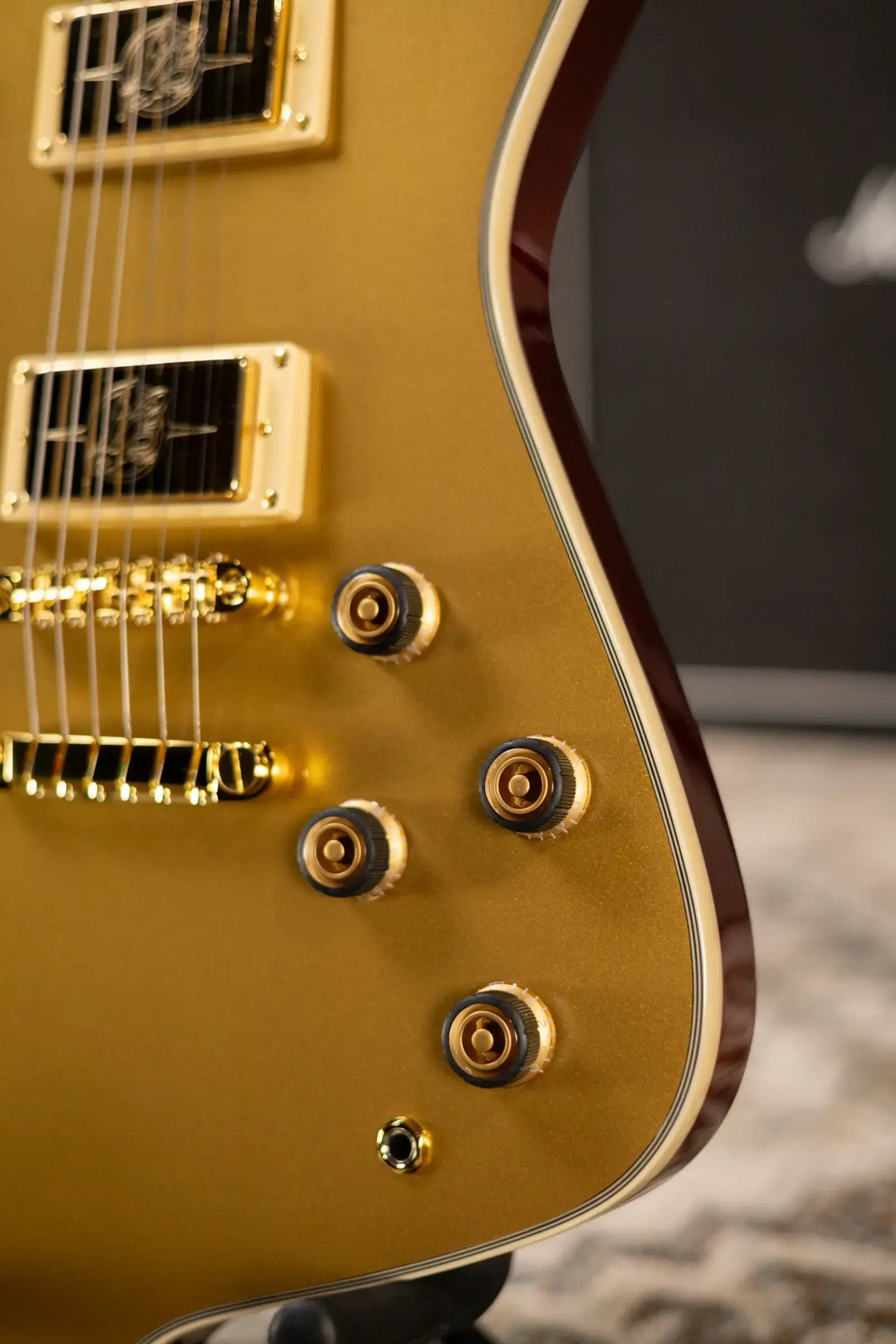 Ibanez IC420 Limited Edition Iceman Electric Guitar - Gold with Gig Bag